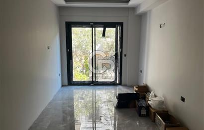 Zeytinalanı'nın Gözde Konumunda Yepyeni Kiralık Daire
