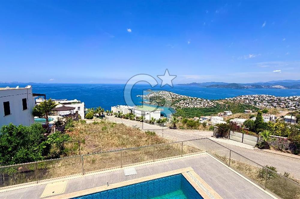Milas Boğaziçi'nde Deniz Manzaralı Satılık 4+1 Müstakil Ev