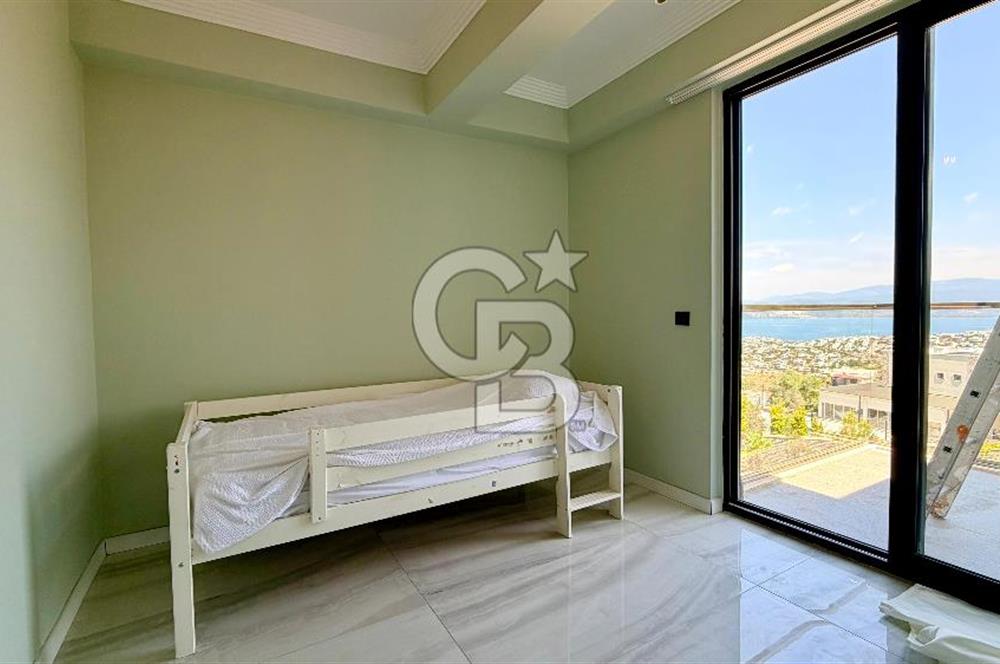 Milas Boğaziçi'nde Deniz Manzaralı Satılık 4+1 Müstakil Ev