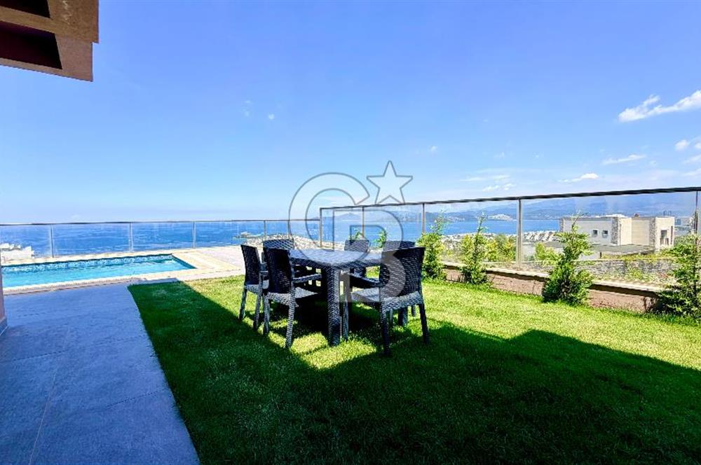 Milas Boğaziçi'nde Deniz Manzaralı Satılık 4+1 Müstakil Ev
