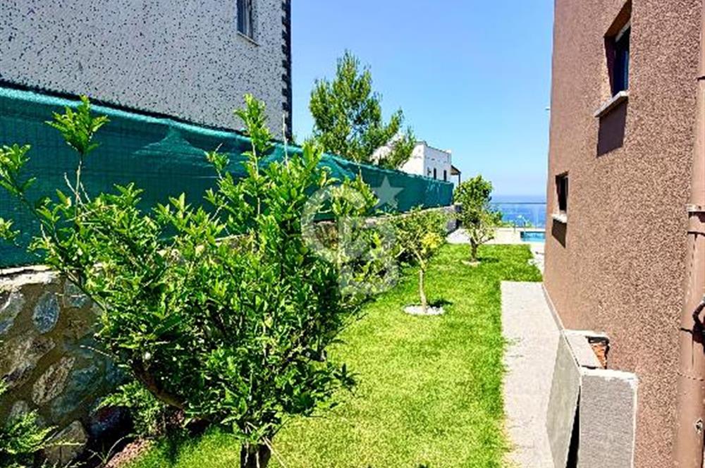 Milas Boğaziçi'nde Deniz Manzaralı Satılık 4+1 Müstakil Ev