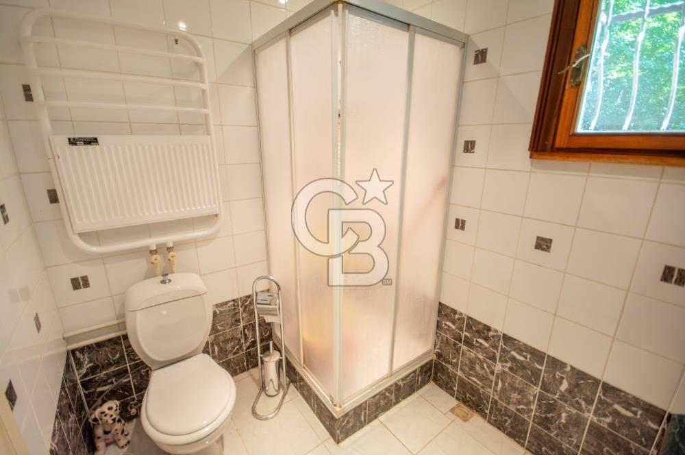 Şile Manşer de Doğa İçinde Satılık Ek İmarlı Villa