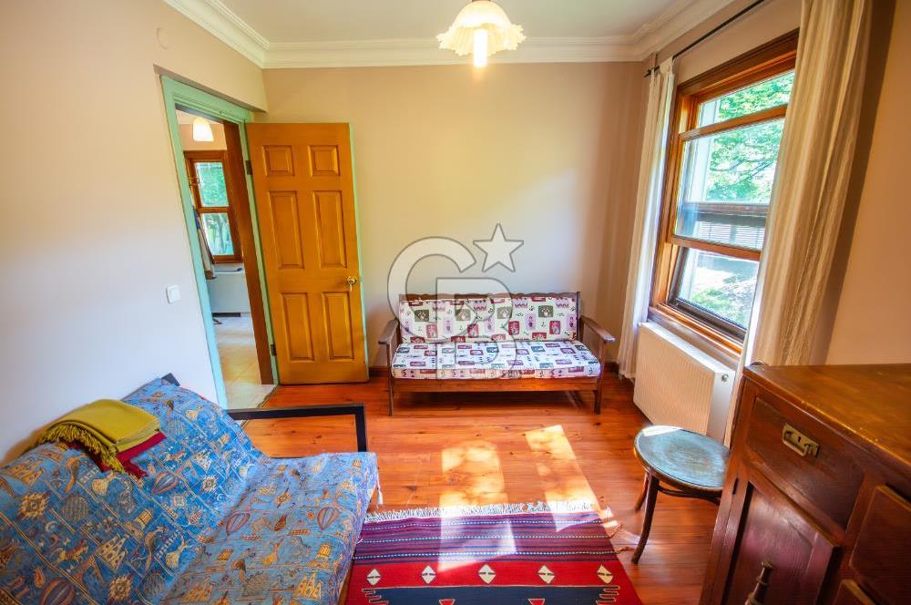 Şile Manşer de Doğa İçinde Satılık Ek İmarlı Villa