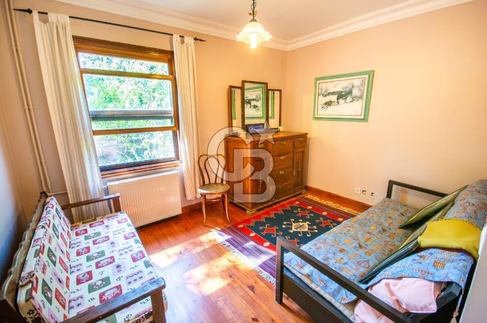 Şile Manşer de Doğa İçinde Satılık Ek İmarlı Villa