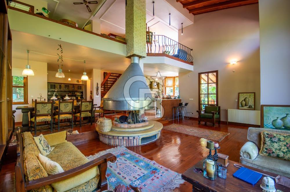 Şile Manşer de Doğa İçinde Satılık Ek İmarlı Villa
