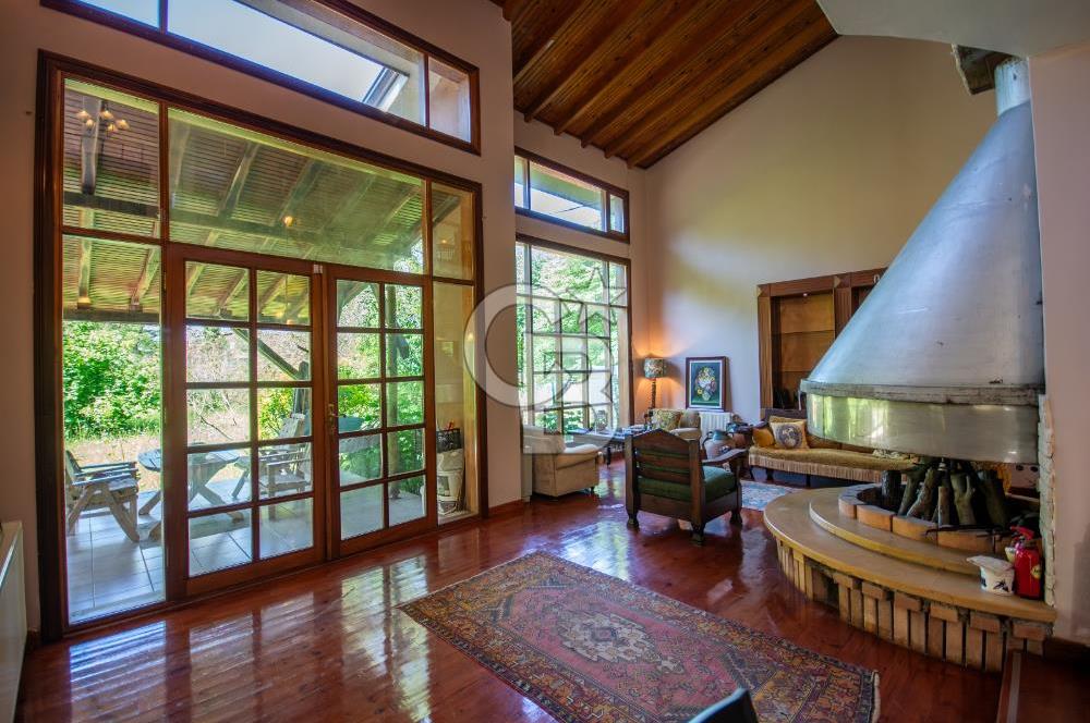 Şile Manşer de Doğa İçinde Satılık Ek İmarlı Villa