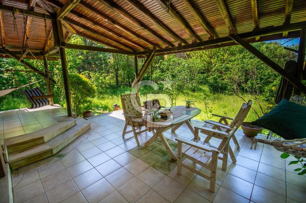 Şile Manşer de Doğa İçinde Satılık Ek İmarlı Villa