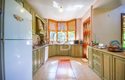 Şile Manşer de Doğa İçinde Satılık Ek İmarlı Villa