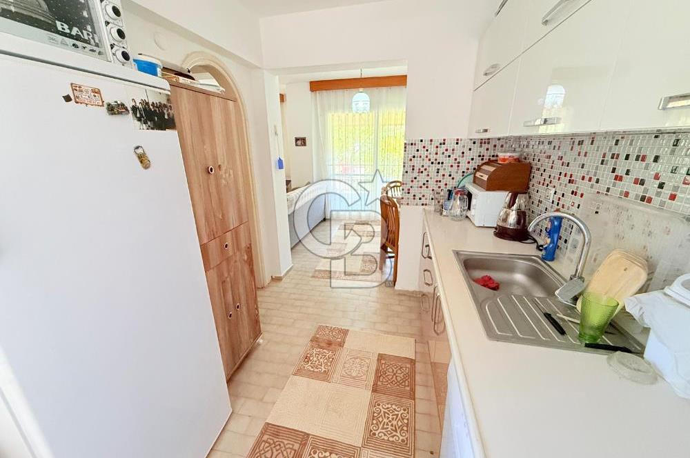 Seferihisar Akarcada Denize Sıfır Sitede Satılık Villa