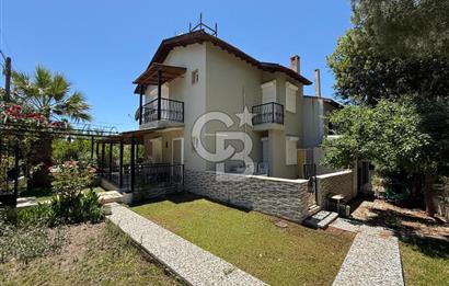Seferihisar Akarcada Denize Sıfır Sitede Satılık Villa