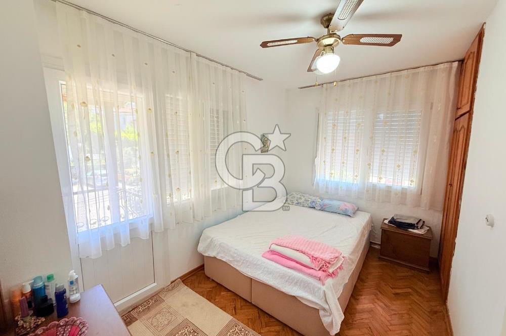 Seferihisar Akarcada Denize Sıfır Sitede Satılık Villa