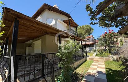 Seferihisar Akarcada Denize Sıfır Sitede Satılık Villa