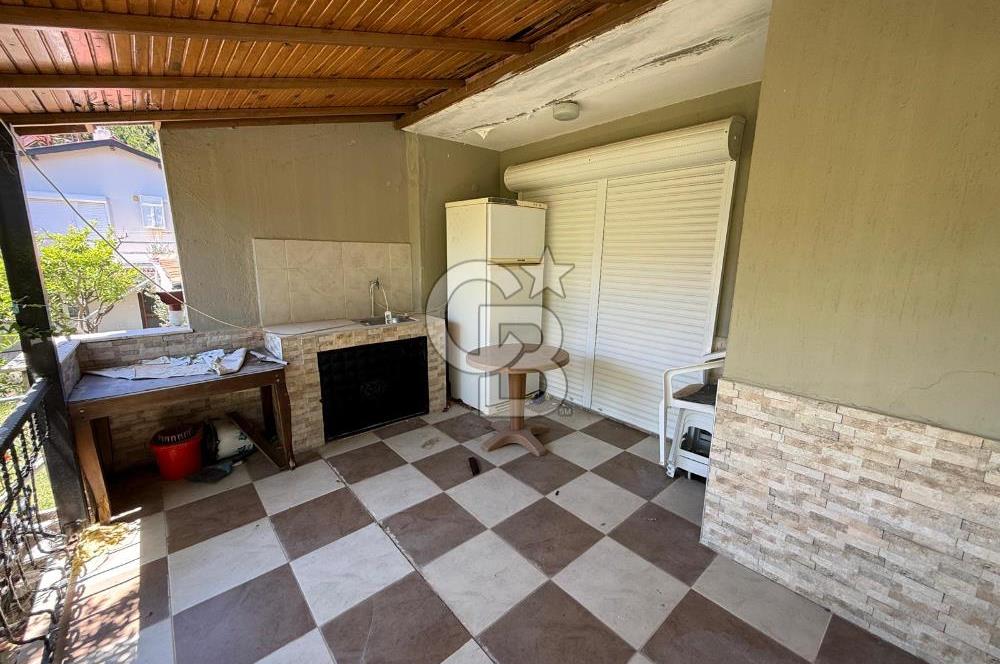 Seferihisar Akarcada Denize Sıfır Sitede Satılık Villa