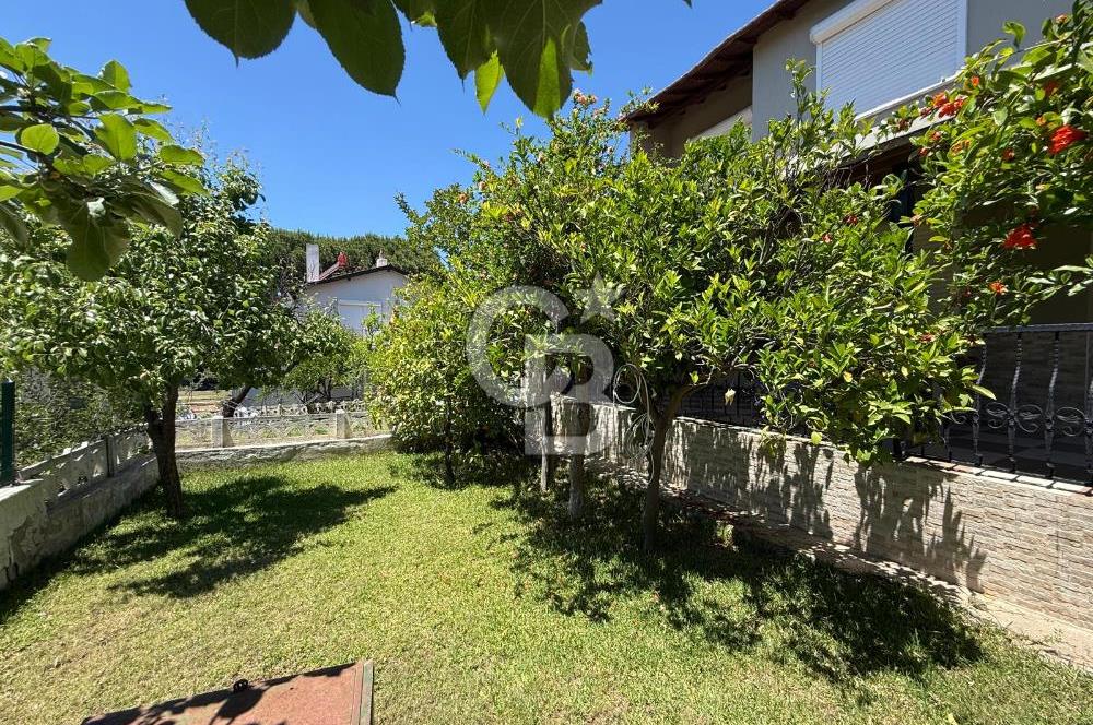 Seferihisar Akarcada Denize Sıfır Sitede Satılık Villa