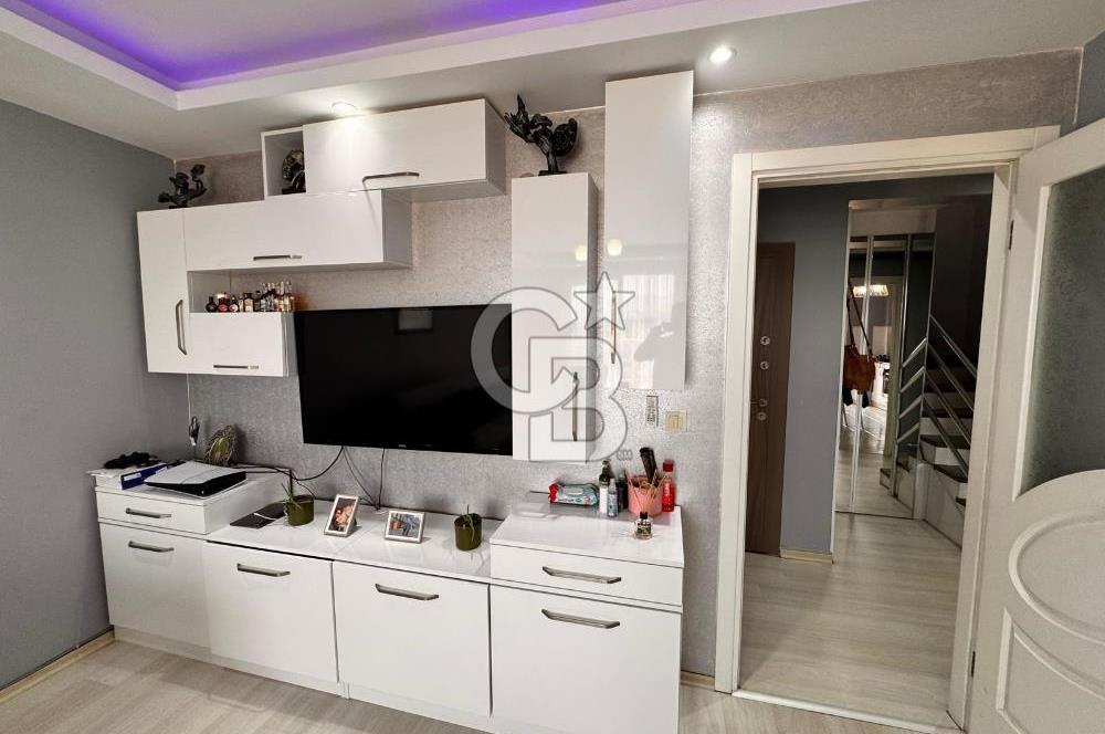 ÇİĞLİ ATAŞEHİR'DE 4+1 TERASLI DUBLEKS 220m2 SATILIK GENİŞ DAİRE