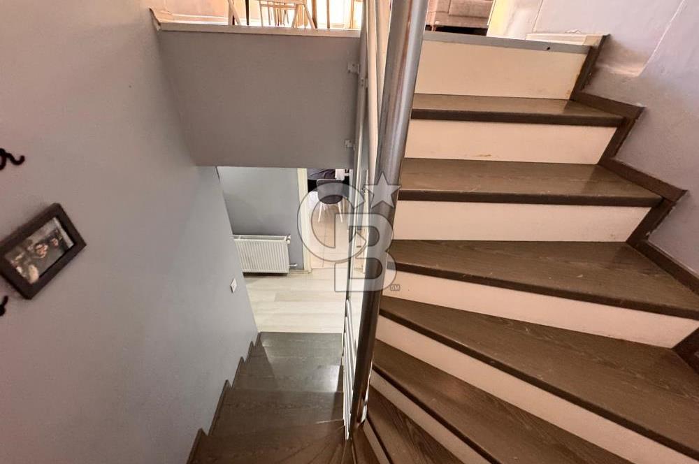 ÇİĞLİ ATAŞEHİR'DE 4+1 TERASLI DUBLEKS 220m2 SATILIK GENİŞ DAİRE