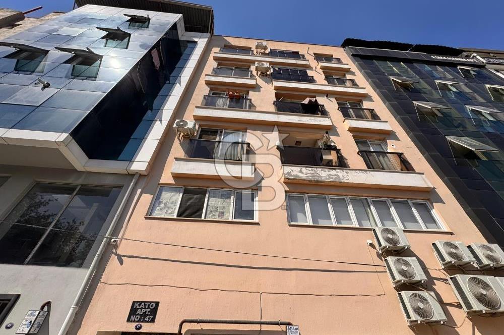ÇİĞLİ ATAŞEHİR'DE 4+1 TERASLI DUBLEKS 220m2 SATILIK GENİŞ DAİRE