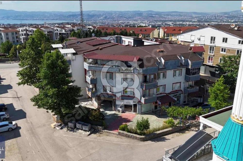 Paşadağ'da Cadde Üzerinde Yatırımlık 35 m2 Satılık Dükkan