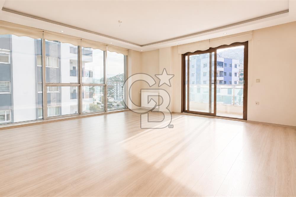 BALÇOVA ÇETİN EMEÇ MAHALLESİ HARİKA KONUMDA SATILIK 3+1 JEOTERMALLİ DAİRE