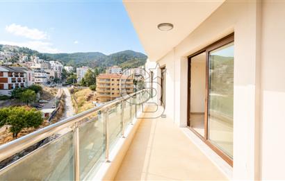 BALÇOVA ÇETİN EMEÇ MAHALLESİ HARİKA KONUMDA SATILIK 3+1 JEOTERMALLİ DAİRE