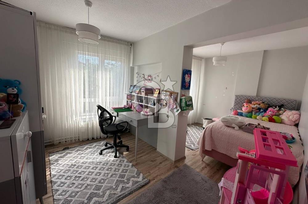 Yunus Emre Mah.,Eşyasız,160 m² 4+1 Terası Kapalı Kiralık Dubleks
