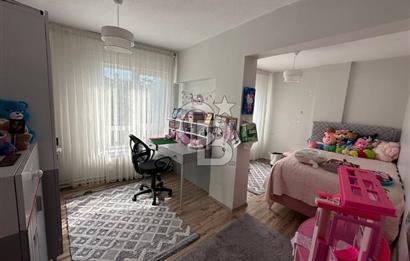 Yunus Emre Mah.,Eşyasız,160 m² 4+1 Terası Kapalı Kiralık Dubleks