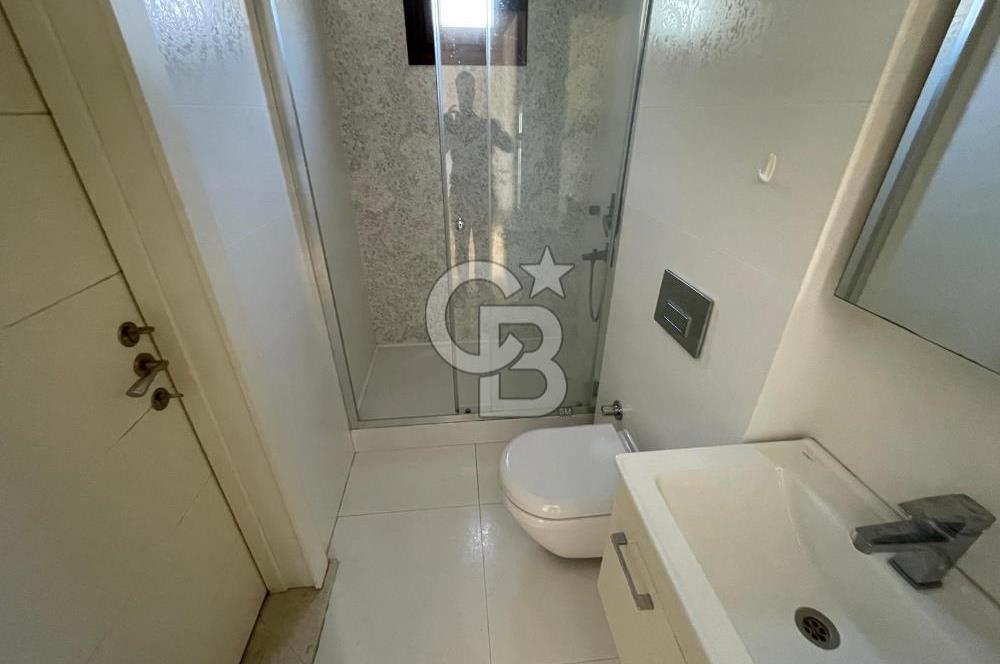 SUADİYE KAVİSLİ SOKAKTA GENİŞ 3+1 DAİRE