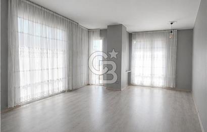 MALTEPE AYDINEVLER SİTEDE E-5 YAKINI SATLIK  DUBLEX DAİRE