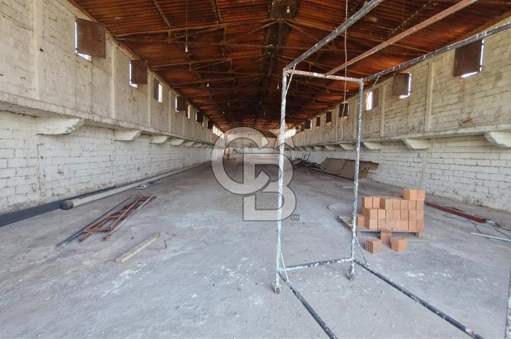İzmir Menemen Günerli'de 700m² Kapalı Alanlı Kiralık Depo CB PH