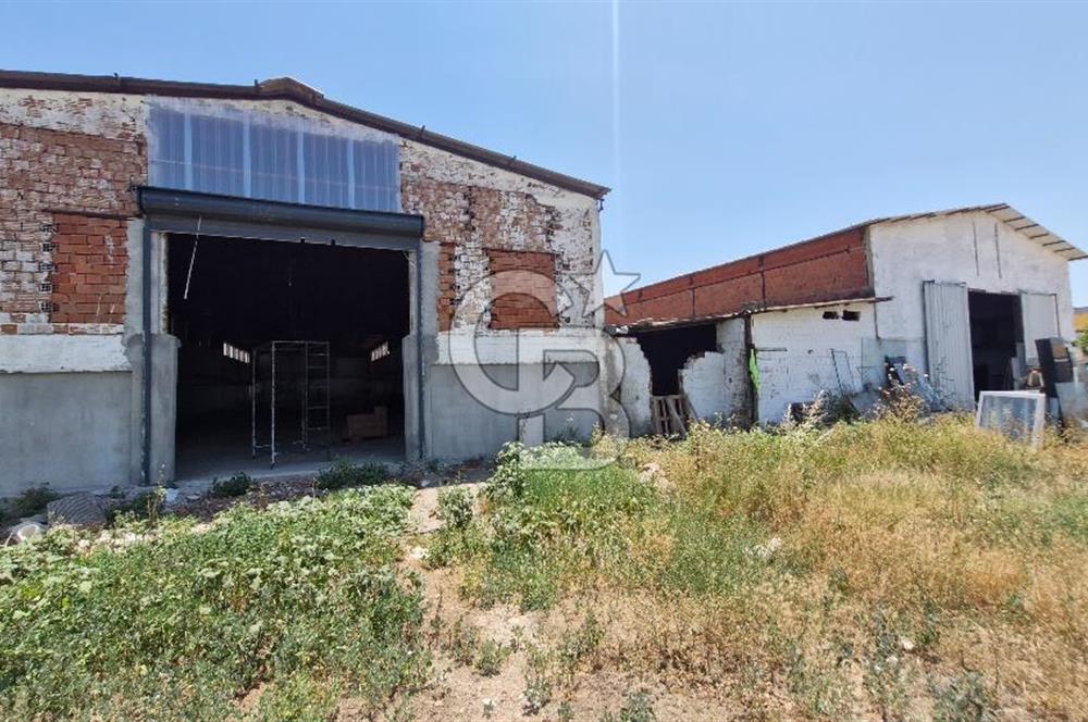 İzmir Menemen Günerli'de 700m² Kapalı Alanlı Kiralık Depo CB PH