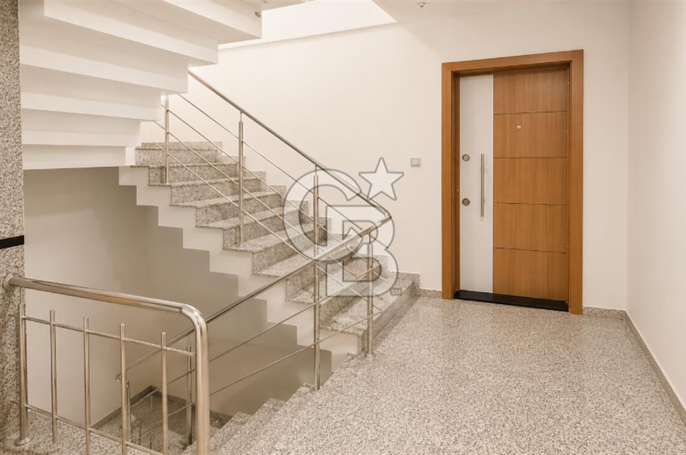 BALÇOVA ÇETİN EMEÇ MAHALLESİ HARİKA KONUMDA SATILIK 3+1 JEOTERMALLİ DAİRE