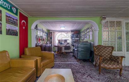 ÇEKİRGE MEYDANINDA SATILIK TARİHİ DOKULU MÜSTAKİL EV Favorilerime Ekle Yazdır