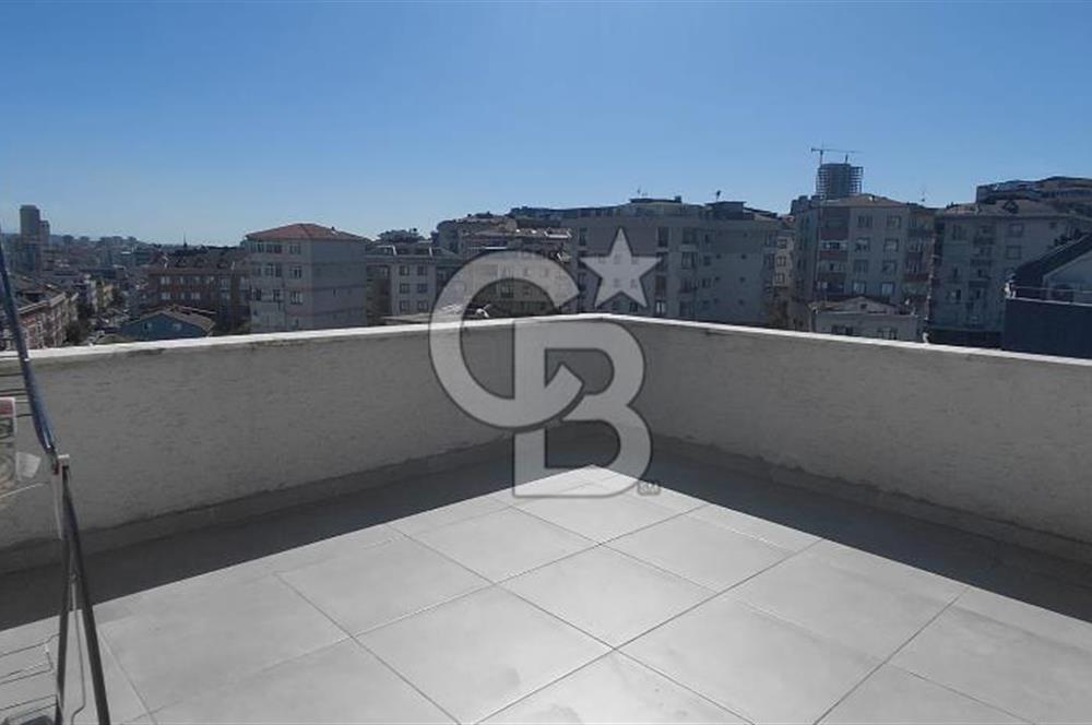 MALTEPE AYDINEVLER SİTEDE E-5 YAKINI SATLIK  DUBLEX DAİRE