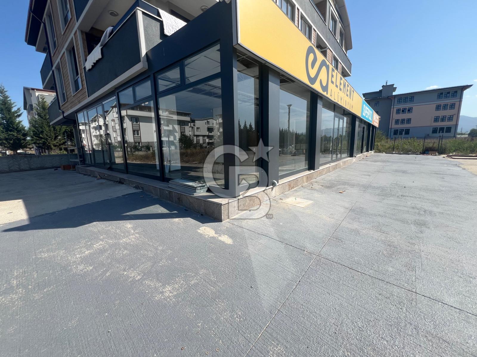 İZMİT ALİKAHYA'DA 110 M2 ANA CADDE ÜZERİ KİRALIK DÜKKAN&MAĞAZA