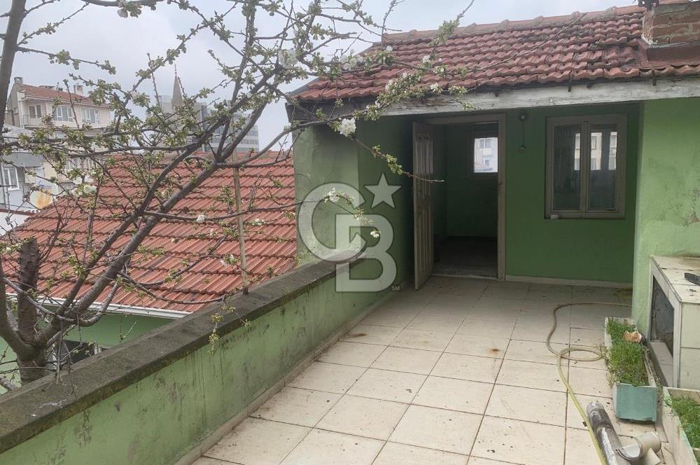 ÇEKİRGE MEYDANINDA SATILIK TARİHİ DOKULU MÜSTAKİL EV Favorilerime Ekle Yazdır