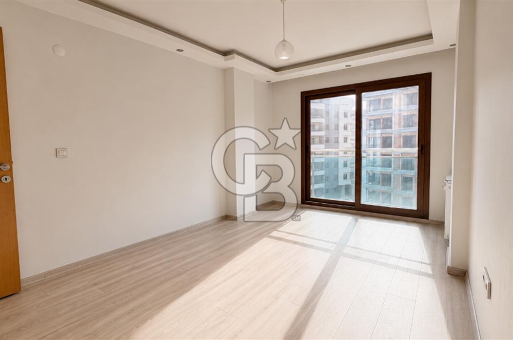 BALÇOVA ÇETİN EMEÇ MAHALLESİ HARİKA KONUMDA SATILIK 3+1 JEOTERMALLİ DAİRE