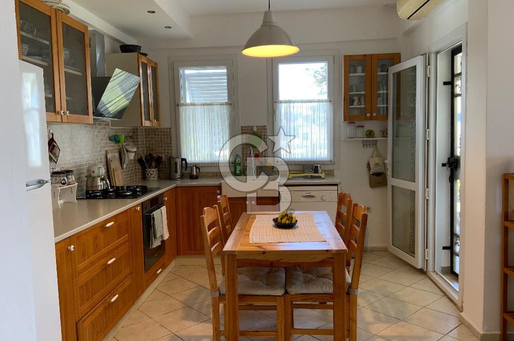 Bodrum Ortakent Yahşi'de Özel plajlı, Bahçeli Kiralık Dubleks Ev
