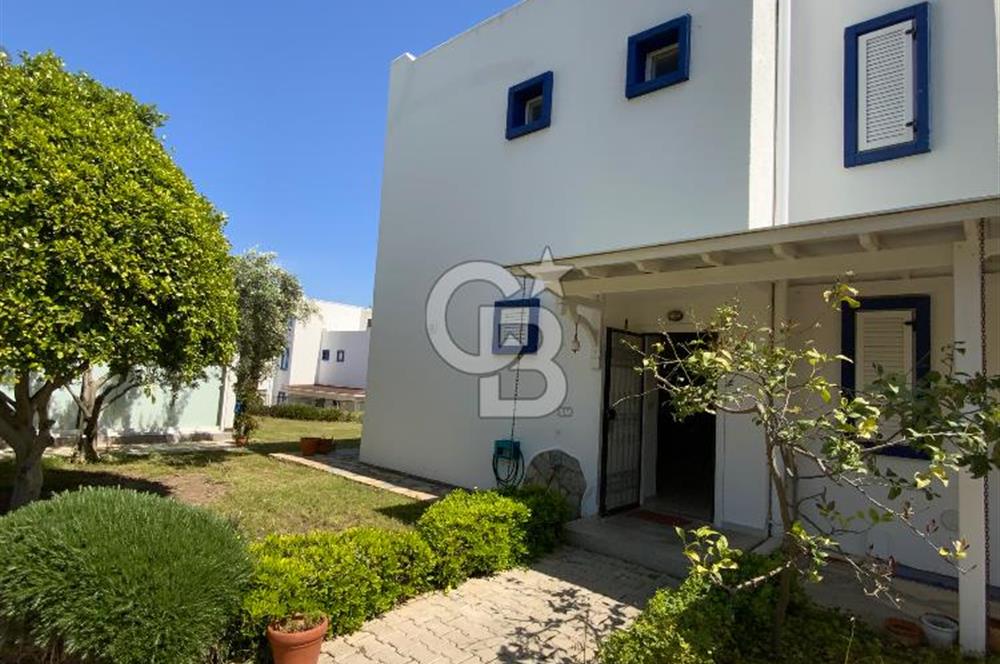 Bodrum Ortakent Yahşi'de Özel plajlı, Bahçeli Kiralık Dubleks Ev