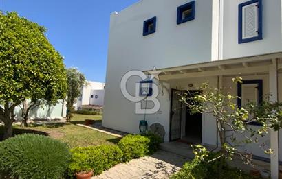 Bodrum Ortakent Yahşi'de Özel plajlı, Bahçeli Kiralık Dubleks Ev