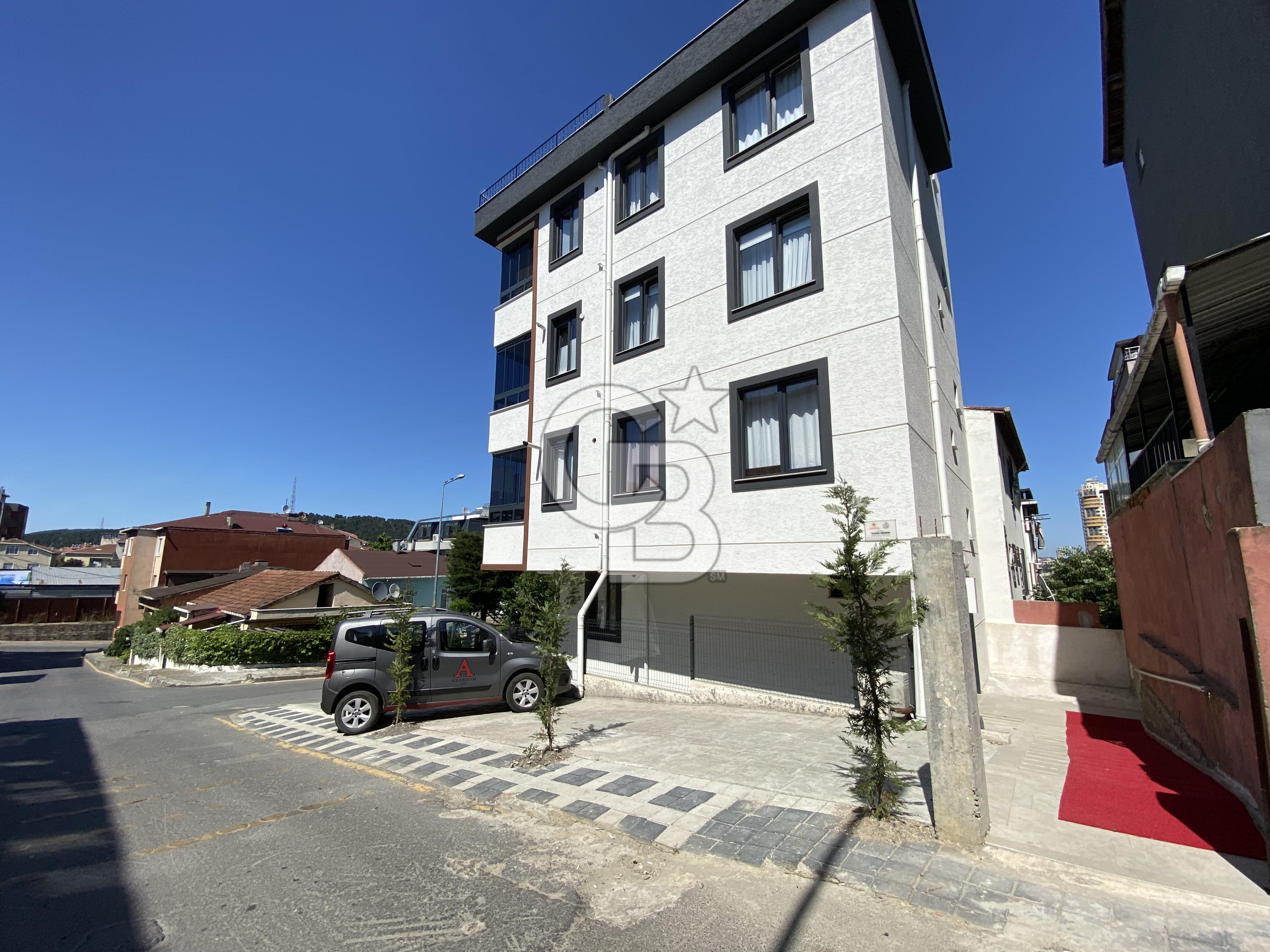 ÜMRANİYE HUZUR MAHALLESİNDE 2+1 90m2 SATILIK TERS DUBLEKS DAİRE.