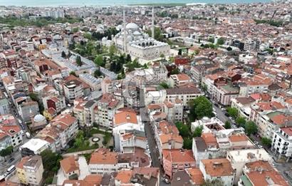 Fatih Camii Yakınında Satılık Arsa