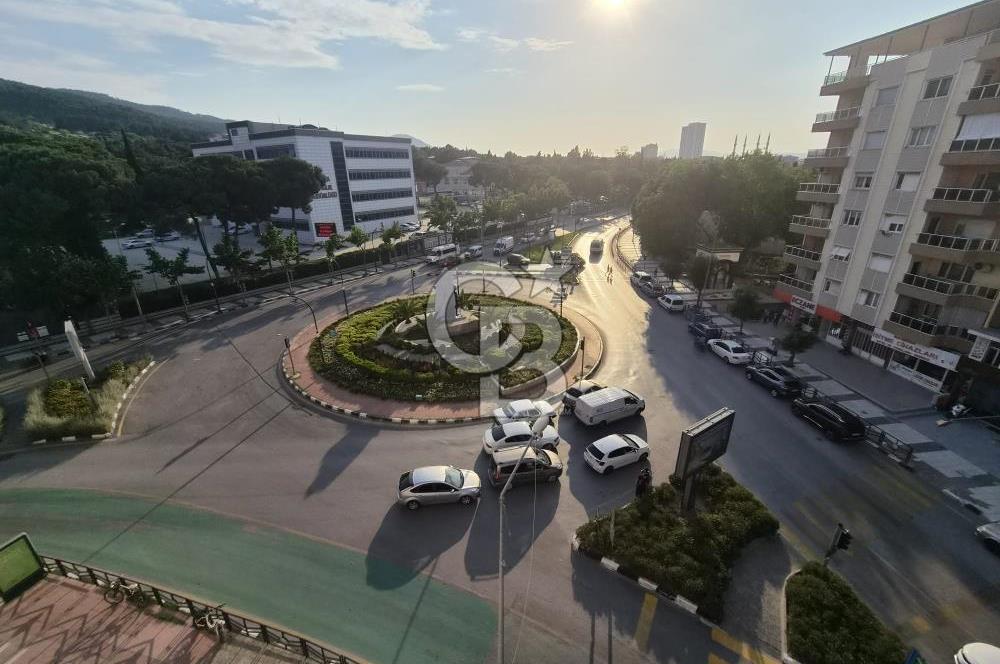 MERKEZ EFENDİ'DE TABELA DEĞERİ YÜKSEK KİRALIK MUAYENEHANE & OFİS