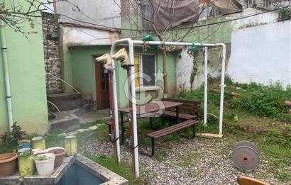 ÇEKİRGE MEYDANINDA SATILIK TARİHİ DOKULU MÜSTAKİL EV Favorilerime Ekle Yazdır