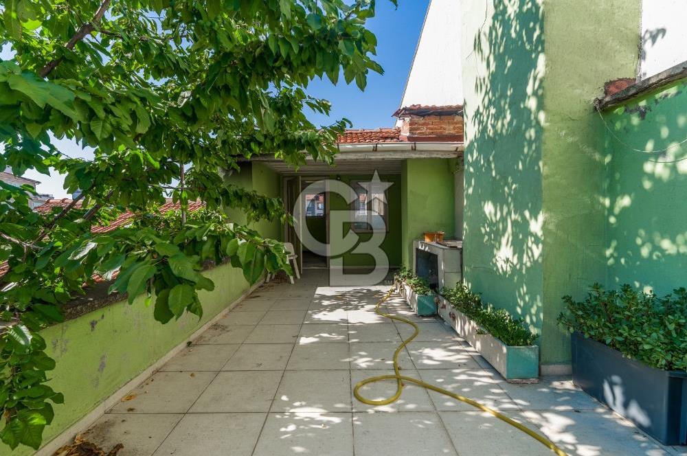 ÇEKİRGE MEYDANINDA SATILIK TARİHİ DOKULU MÜSTAKİL EV Favorilerime Ekle Yazdır