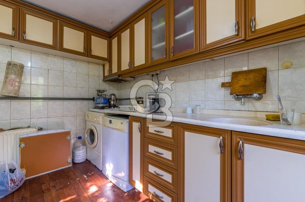 ÇEKİRGE MEYDANINDA SATILIK TARİHİ DOKULU MÜSTAKİL EV Favorilerime Ekle Yazdır