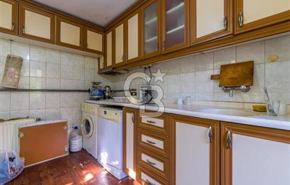 ÇEKİRGE MEYDANINDA SATILIK TARİHİ DOKULU MÜSTAKİL EV Favorilerime Ekle Yazdır