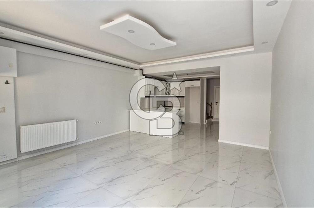 İzmir Çiğli Uğur Mumcu'da S.Ocağı Yanı Satılık Tripleks Ev CB PH