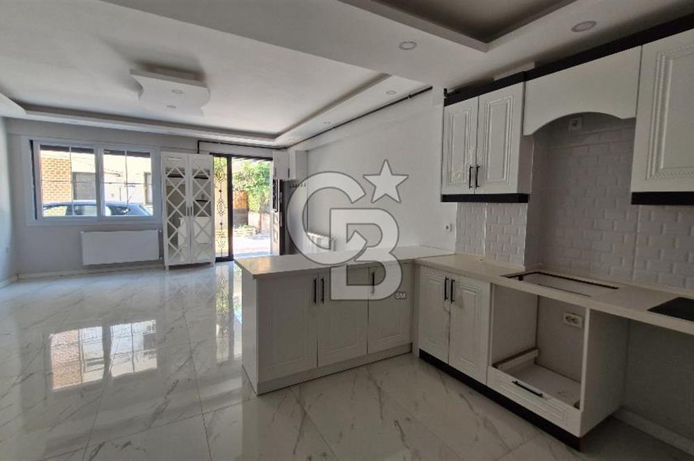 İzmir Çiğli Uğur Mumcu'da S.Ocağı Yanı Satılık Tripleks Ev CB PH