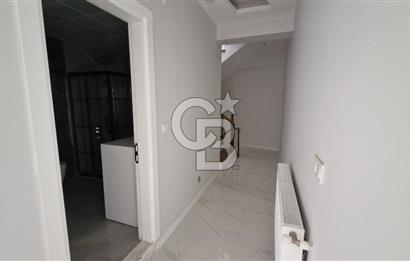 İzmir Çiğli Uğur Mumcu'da S.Ocağı Yanı Satılık Tripleks Ev CB PH