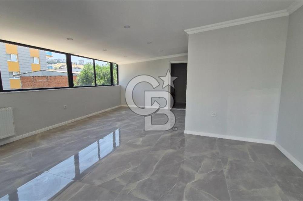 İzmir Çiğli Uğur Mumcu'da S.Ocağı Yanı Satılık Tripleks Ev CB PH